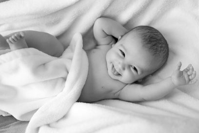 Massaggio infantile, un toccasana per il neonato